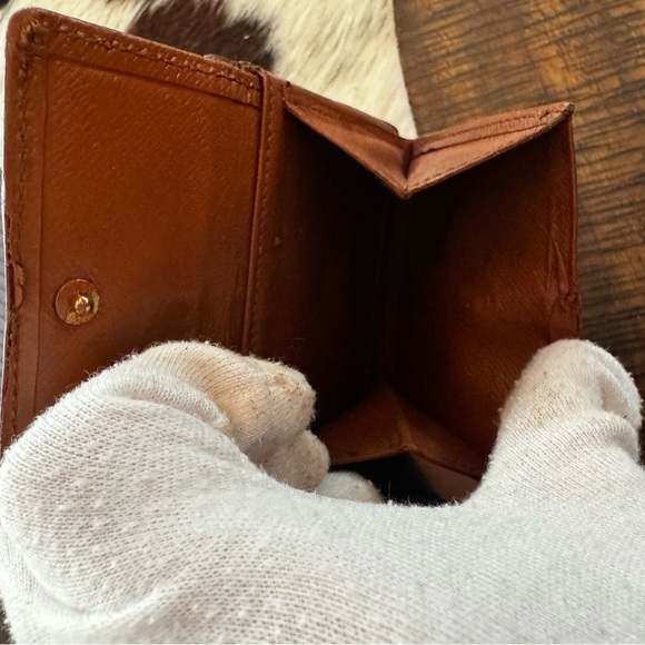 - Louis Vuitton, men's monogram, bifold, wallet, vintage - Picture 13 of 17